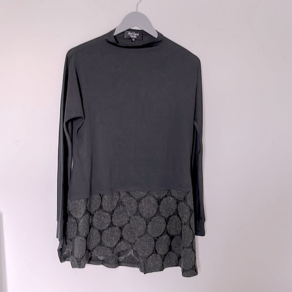 **3 for $30** Coral Charcoal Tunic Top with Hem Detail, US S - Picture 5 of 7
